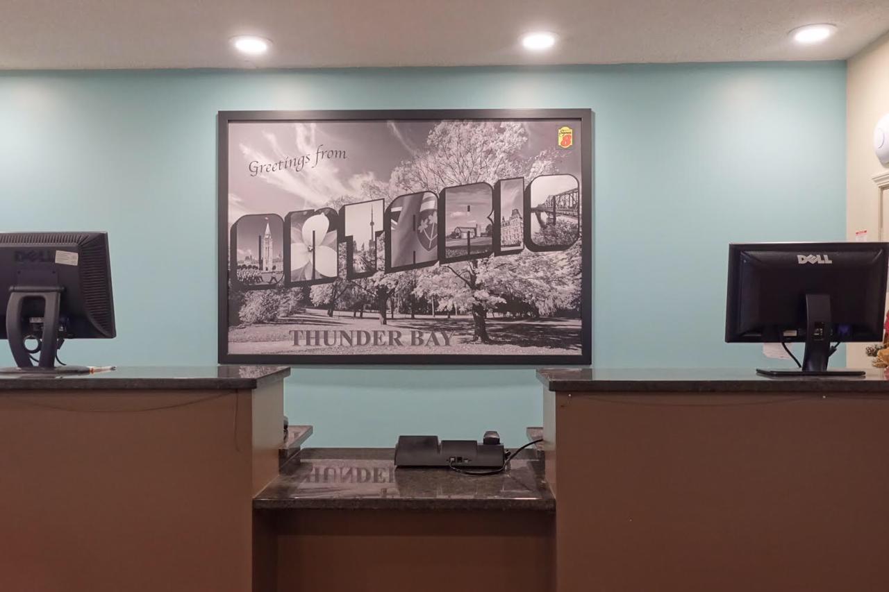 Super 8 By Wyndham * Thunder Bay